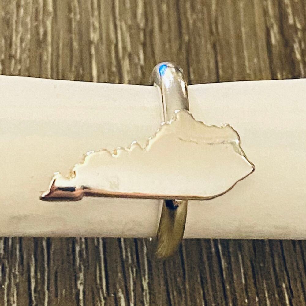 Kentucky Silver Stretch Ring